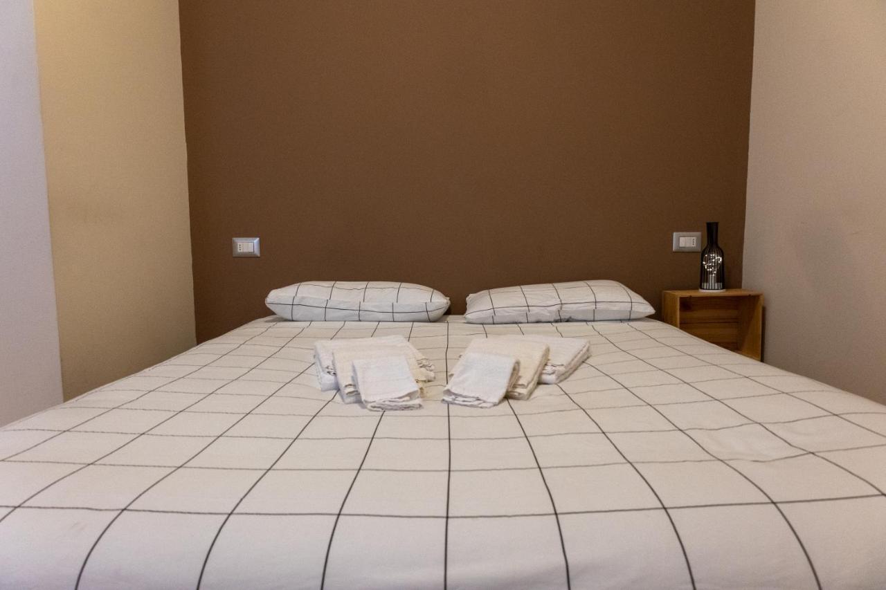 Bed and Breakfast La Stazione Trontano Exterior foto
